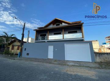 58cadf149114759bbb4b9594de54efbdcd481379 · Sobrado com 4 dormitórios à venda, 300 m² por R$ 1.300.000,00 - Centro - Navegantes/SC