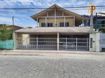 57a2f86585b622ae284158c4c088a28644298d83 · Sobrado à venda, 353 m² por R$ 750.000,00 - Centro - Navegantes/SC