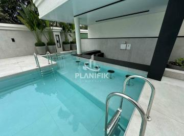 Apartamento · 320m² · 4 Quartos · 4 Vagas · Cobertura Duplex de Alto Padrão à Venda no Centro de Brusque – 4 Suítes e 4 Vagas de Garagem