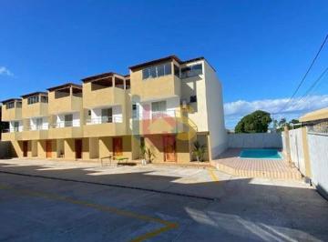Casa · 120m² · 3 Quartos · Vendo Triplex em Condomínio Fechado, no Loteamento Praia do Sul com 120m²