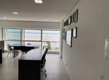 602637_iJPVAe1E79ph4367_60263766705ba0b3107.jpg · SALA NO DIAMOND TOWER, CRISTAL/PORTO ALEGRE