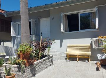 prolar_14635_i4mVq8Q21OB5aX97_14635623226d0e9249_o.jpg · Casa com 3 dormitórios no Santa Lúcia