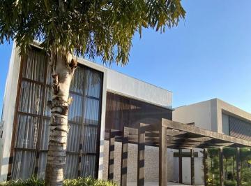 Casa · 196m² · 3 Quartos · 2 Vagas · BANGALAY - Casa Alto Padrão em Sim, Feira de Santana/BA