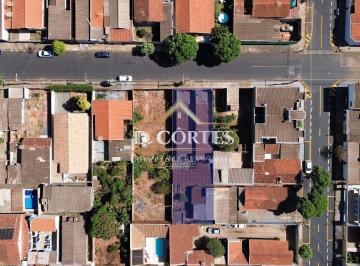 Casa · 336m² · 6 Quartos · Terreno no Santa Maria com 3 Casas à Venda a 700 metros do Shopping Uberaba