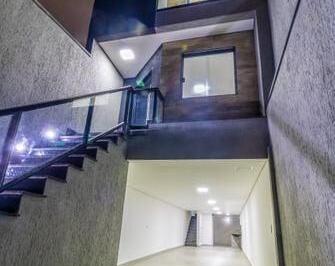 Casa · 186m² · 3 Quartos · 4 Vagas · Sobrado - NOVO