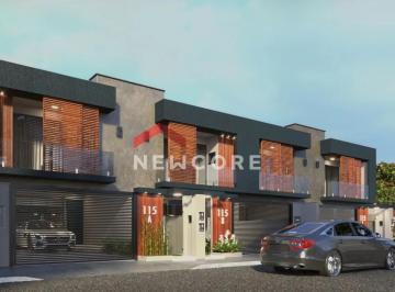 Casa · 217m² · 3 Quartos · 2 Vagas · Sobrado em  Rua Ilhota - Floresta - Joinville/SC