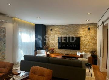 Casa · 224m² · 4 Quartos · 5 Vagas · Casa de Condomínio no Brooklin. Área Gourmet com churrasqueira e 5 Vagas de Garagem