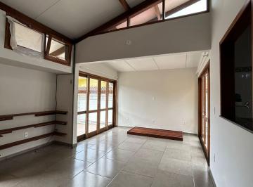 Casa de 3 quartos, Paraty · Casa a venda na Várzea do corumbê - próximo a praia