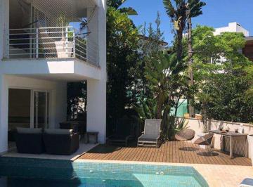 Casa · 556m² · 4 Quartos · 4 Vagas · Condomínio Real Park Vila Oliveira em Mogi das Cruzes