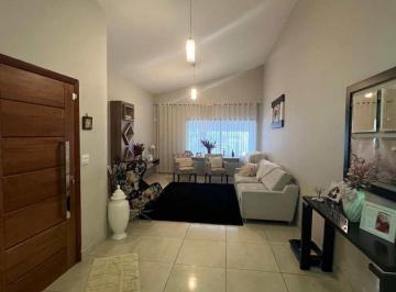 Casa · 175m² · 3 Quartos · 3 Vagas · Casa térrea à venda na Vila Oliveira em Mogi das Cruzes
