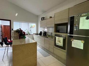 Casa · 175m² · 3 Quartos · 3 Vagas · Casa térrea à venda na Vila Oliveira em Mogi das Cruzes