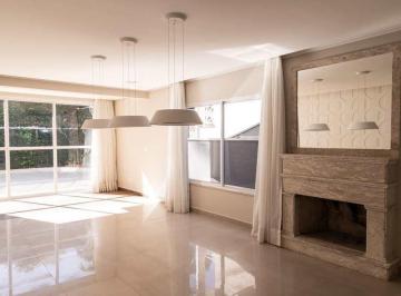 Casa · 240m² · 4 Quartos · 4 Vagas · Condomínio Real Park Vila Oliveira, Mogi das Cruzes.