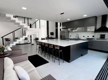 d8bb2d3a7e7ada20fccfaa5daa3c8bd50e09cdd3 · Casa com 4 dormitórios à venda, 345 m² por R$ 2.650.000 - Portal dos Bandeirantes - Salto/SP