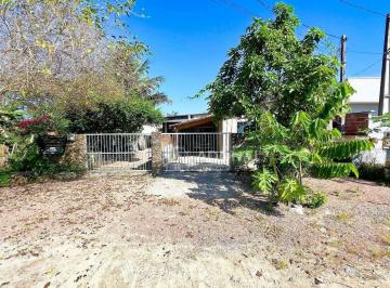 48855f2b0f0733f0904f4c66f2219d2b9c262e39 · Casa com 6 dormitórios à venda, 220 m² por R$ 350.000,00 - Nereidas - Guaratuba/PR