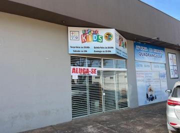 Comercial · 130m² · 1 Vaga · LOCAÇÃO | Sala/Salão, em Universitário, Cascavel