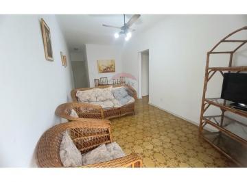 Apartamento · 65m² · 2 Quartos · 1 Vaga · Apartamento com Vista Aberta, 2 Quartos, 3 quadras da Praia!