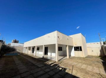 Casa · 187m² · 3 Quartos · 6 Vagas · Casa com 3 Suítes no Bairro Cidade Alta
