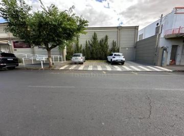 Comercial · 466m² · 7 Quartos · Imóvel comercial na Vila Imperial com 7 salas amplas e 9 vagas de garagem.