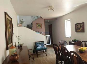 Casa · 194m² · 3 Quartos · 2 Vagas · Sobrado a venda próximo ao metrô Saúde . 3 dormitórios (1 suíte) . 4 banheiros . 2 vagas