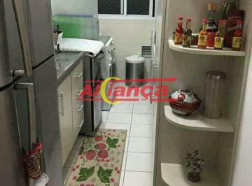 Apartamento · 47m² · 2 Quartos · 1 Vaga · Apartamento a venda no Jardim Presidente Dutra, com 2 quartos, sala, cozinha, área de serviço, uma v