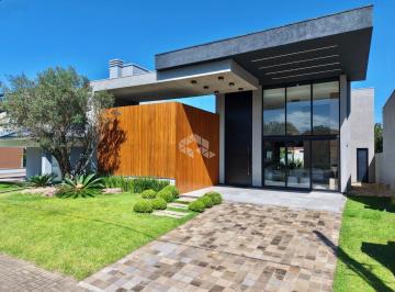 Apartamento · 254m² · 4 Quartos · 2 Vagas · Casa em Condomínio com 4 suítes mobiliada e piscina em Capão da Canoa