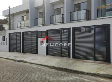 Casa · 65m² · 2 Quartos · 1 Vaga · Sobrado em Rua Águas de Chapecó - Santa Catarina - Joinville/SC