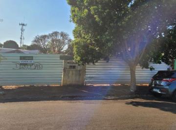 Comercial · 768m² · Terreno à venda em Londrina, Centro, com 768.75 m²
