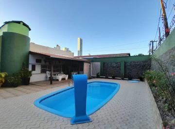 Casa · 349m² · 4 Quartos · 5 Vagas · Casa de 4 quartos, piscina em Ponta Negra, perto do mar, 350 m².