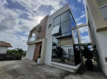 Casa de 4 quartos, Lauro de Freitas · Casa com 4/4 em Pitangueiras