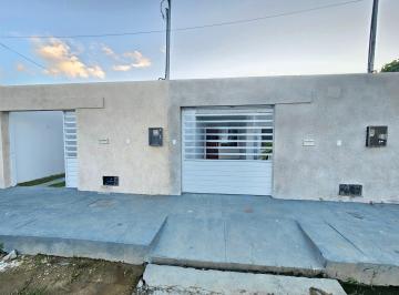Casa de 3 quartos, Barra dos Coqueiros · Casa Recém Construída, no Loteamento Antônio Pedro, na Barra dos Coqueiros