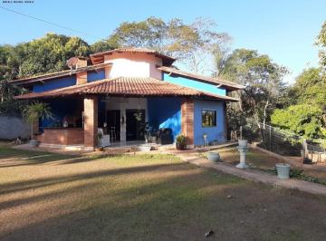 Casa · 146m² · 4 Quartos · 2 Vagas · Casa à venda - no Setor Habitacional Jardim Botânico