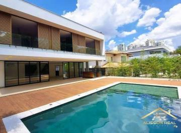 Casa · 510m² · 5 Quartos · 8 Vagas · Casa à Venda em Condomínio com 4 Suítes no Alpha Conde sendo 680m².
