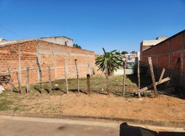 Terreno · 250m² · Terreno no Parque das Flores