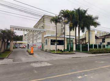 Apartamento de 2 quartos, Joinville · Apartamento com dois quartos e piscina no Floresta