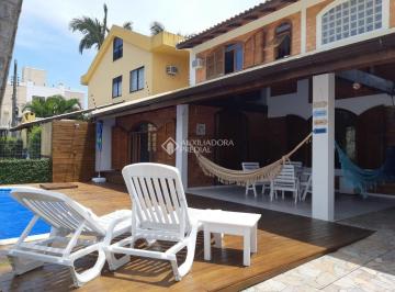 489039_iB88e4_48903966acef4691e46.jpg · Casa 4 dormitórios 198m² privativos 3 vagas de garagem no bairro Canasvieiras
