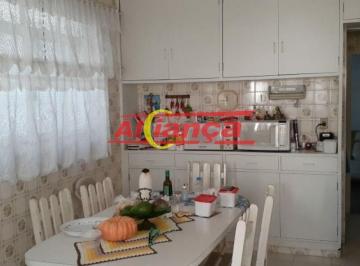 Casa · 250m² · 3 Quartos · 3 Vagas · Sobrado com 3 dormitórios de 3 vagas de garagem no Carrão