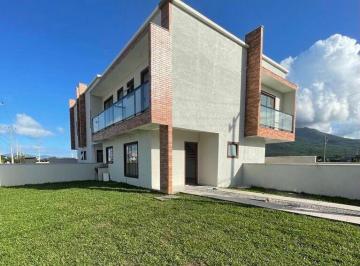 Casa · 77m² · 2 Quartos · 1 Vaga · Sobrados Alto Padrão - Guarda do Cubatão em Palhoça/SC