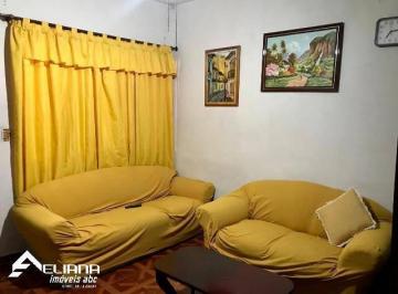Casa · 210m² · 2 Quartos · 1 Vaga · Casa térrea em Utinga