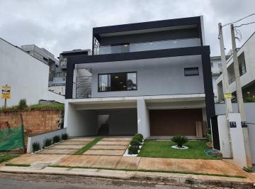 Casa de 3 quartos, Mogi das Cruzes · SOBRADO MOSAICO DA SERRA 288m²