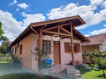 Casa · 3 Quartos · 2 Vagas · Vende-se casa em canela com 3 dormitorios a certa de 5 minutos da Catedral de Pedra