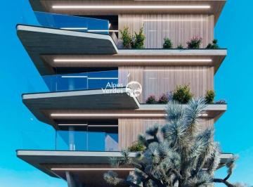 Apartamento · 140m² · 3 Quartos · 3 Vagas · Vende-se apartamento em Gramado a 5 minutos da Rua Coberta
