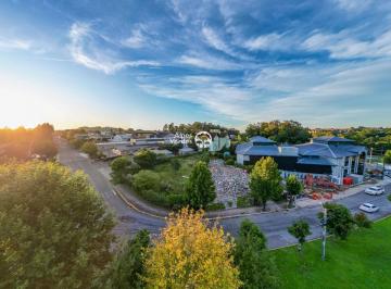 Apartamento · 60m² · 1 Quarto · 1 Vaga · Vende-se apartamento em Gramado a 5 minutos da Rua Coberta