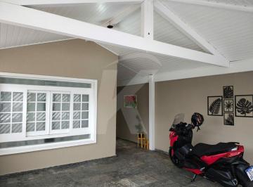 Casa · 200m² · 3 Quartos · 2 Vagas · Casa à venda no Mandaqui com 3 dormitórios (2 suítes) e 2 vagas.