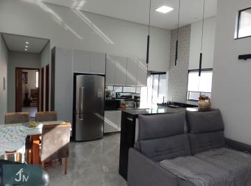 Casa · 120m² · 2 Quartos · 4 Vagas · Casa com 2 dormitórios 1 suíte à venda em Salto