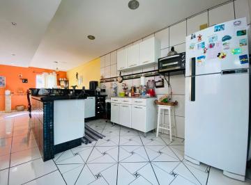 Casa · 172m² · 2 Quartos · 1 Vaga · Casa Assobradada a Venda na Zona Leste