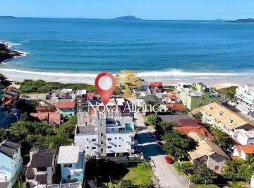 Comercial · 558m² · 9 Quartos · 4 Vagas · Residencial à venda na praia de Quatro Ilhas, Bombinhas/SC