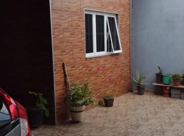 Casa · 117m² · 2 Quartos · 2 Vagas · Casa Padrão à Venda em Salto/SP