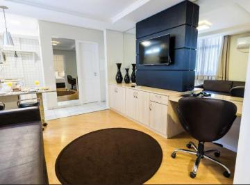 Apartamento de 1 quarto, Curitiba · Flat / Apartamento 1 Quarto Bairro Batel Curitiba/ com serviço de limpeza 