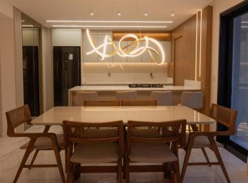 Apartamento · 79m² · 2 Quartos · 1 Vaga · Apartamento com suíte no centro de Camboriú próximo ao Koch