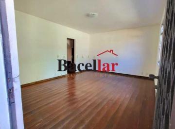 Casa · 226m² · 4 Quartos · 1 Vaga · Casa de rua -  / Residencial / Cidade de Deus